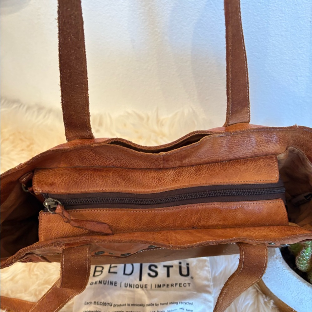 BED STU Renata Leather Tote Bag - Picture 8 of 16